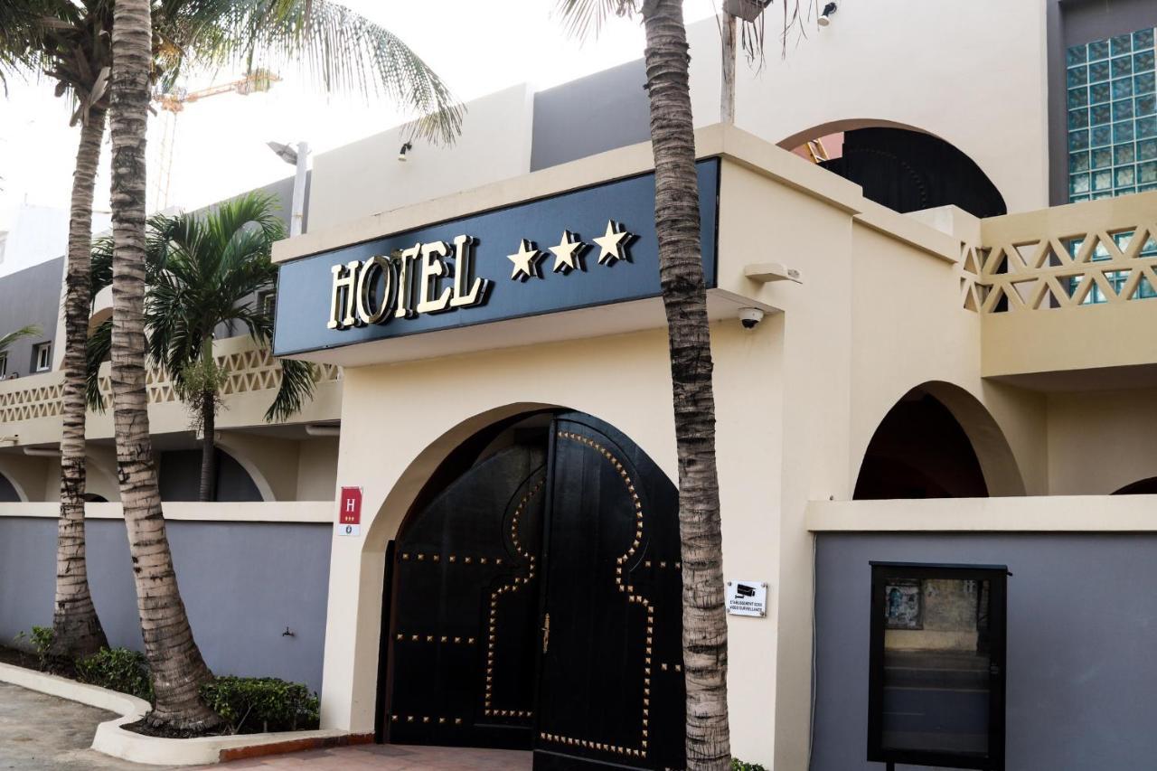 Airport Hotel Casino Du Cap-Vert Дакар Екстер'єр фото