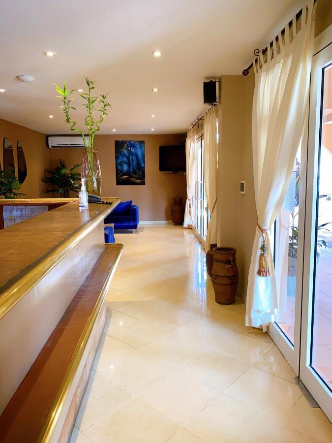Airport Hotel Casino Du Cap-Vert Дакар Екстер'єр фото