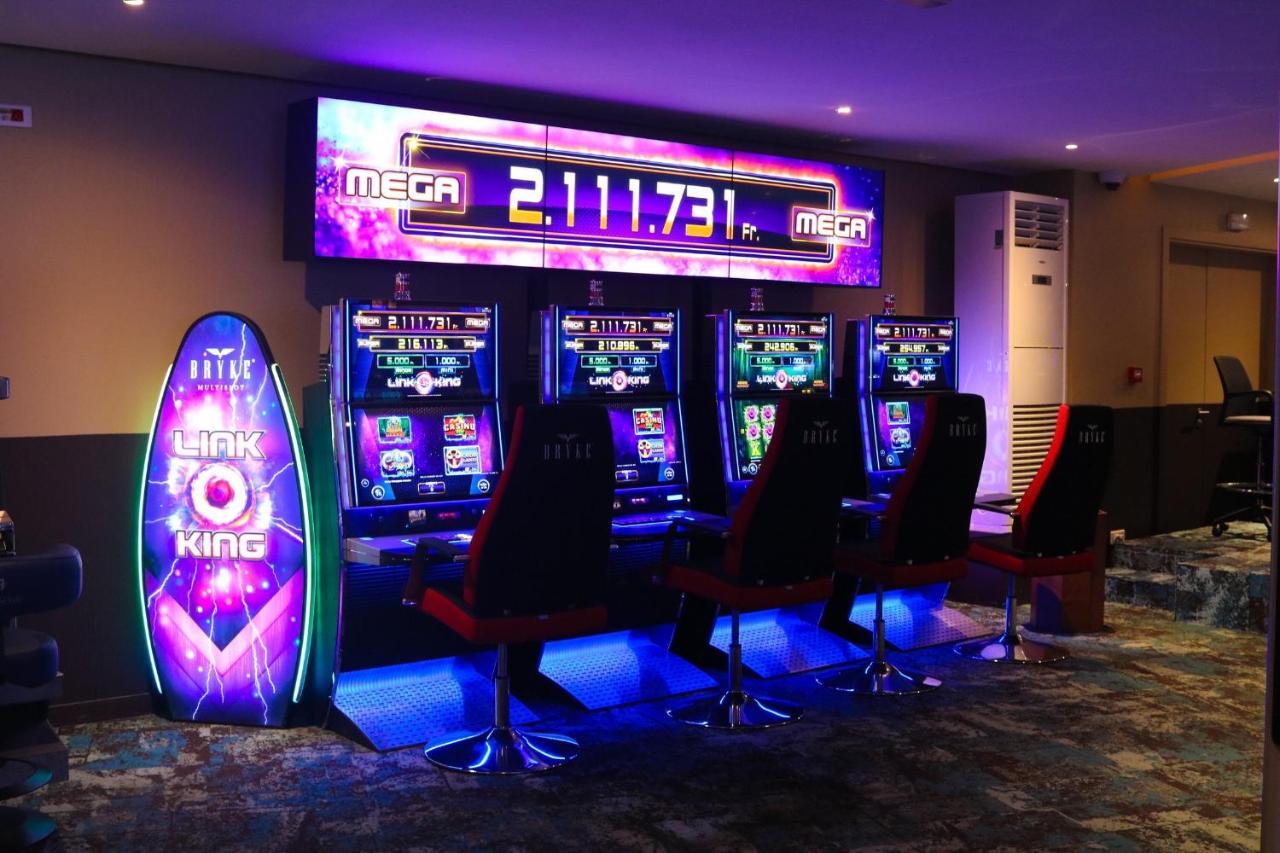 Airport Hotel Casino Du Cap-Vert Дакар Екстер'єр фото